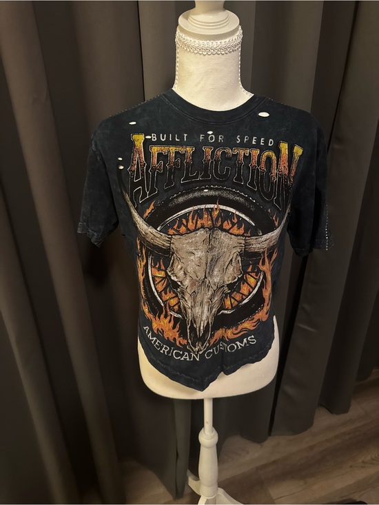 Affliction Tops - Distressed Affliction Black Tee with Bull Skull